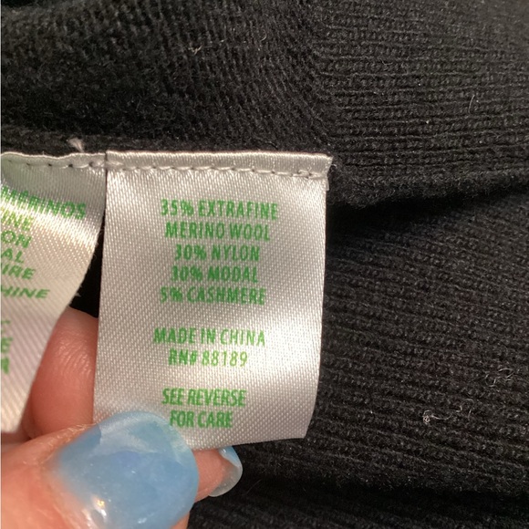 💥PRICE DROP💥 Lilly Pulitzer Odetta Sweater - Picture 7 of 7